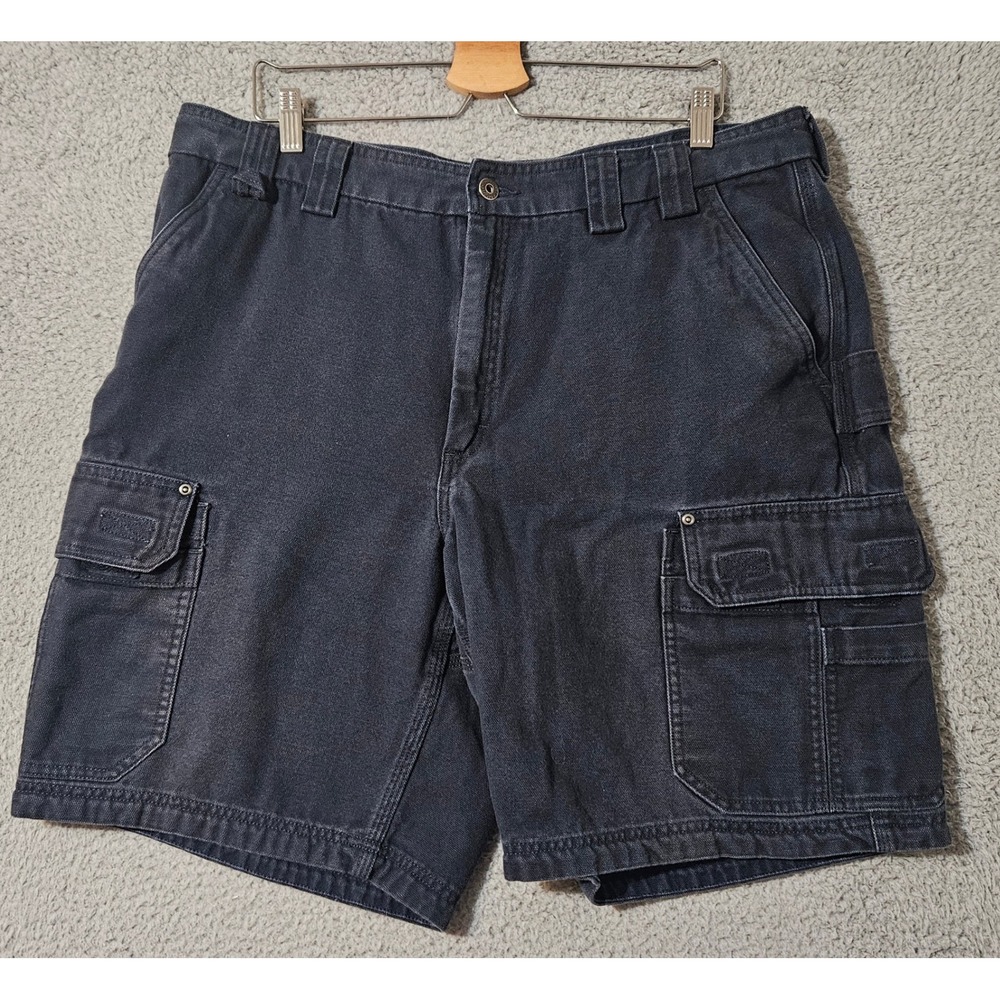 Duluth Cargo Shorts Mens's Size 40 Black Cargo‎ Pockets